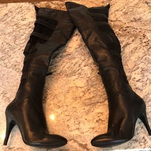 Leather B Makowsky thigh high boots